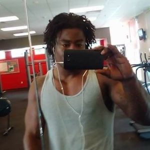 Meet your Posher, Dennis